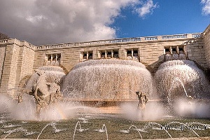 Interior da fonte monumental da alameda Afonso Henriques