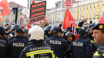 181203 ProtestoBombeiros 218