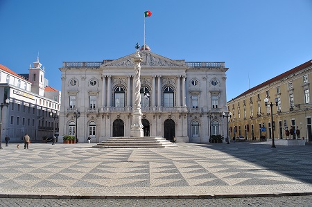 A CML - edificio Municipal praca municipio