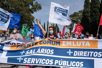 Pano Frente Comum -Aos trabalhadores do Municipio de lx - 01.08.2022